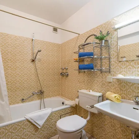 Apartment Ferienwohnanlage B 2 Zwei Zimmerappartement *