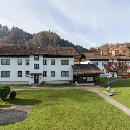 Apartment Ferienwohnanlage B 2 Zwei Zimmerappartement *